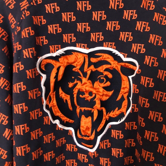 NFL Chicago Bears Zip Up Logo Jacket - Picture 4 of 9